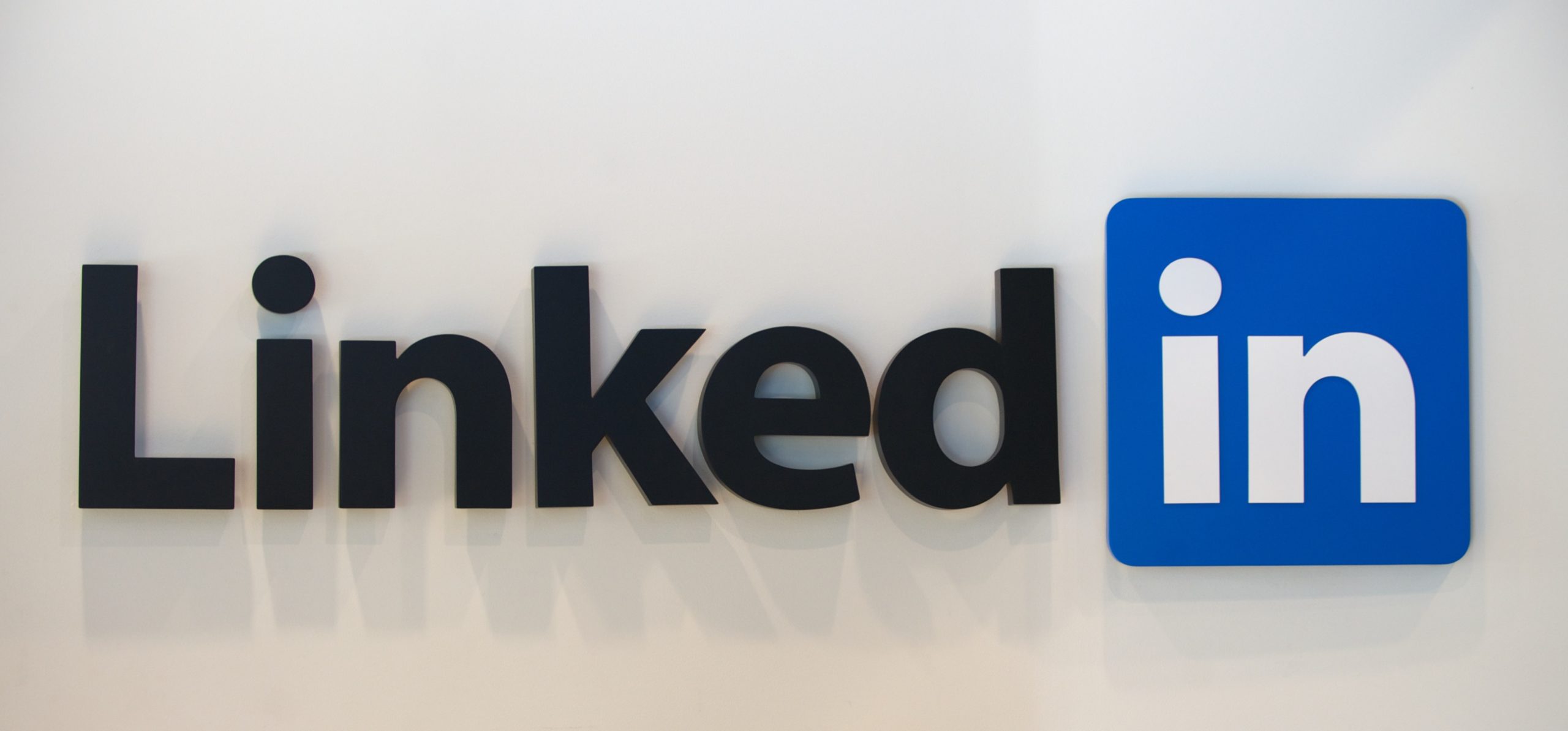 Aprende a utilizar LinkedIn en un dispositivo portátil Aprende a utilizar LinkedIn en un dispositivo portátil