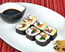 Aprende a preparar Maki Sushi casero de manera facil Aprende a preparar Maki Sushi casero de manera facil