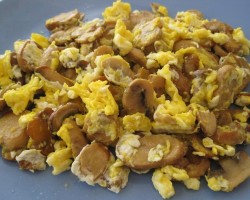 Como hacer un revuelto de Huevos con champiñones Como hacer un revuelto de Huevos con champiñones