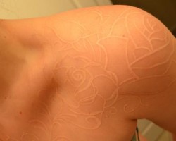 Conoce sobre los tatuajes blancos Conoce sobre los tatuajes blancos