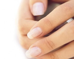 Cómo conseguir que mis uñas sean más fuertes