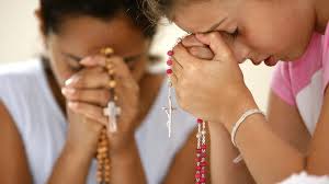 Cómo rezar un rosario