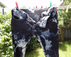 Aprende a desteñir un pantalón